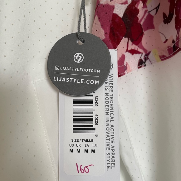Lija weightless athletic jacket. Size medium. - Picture 2 of 6